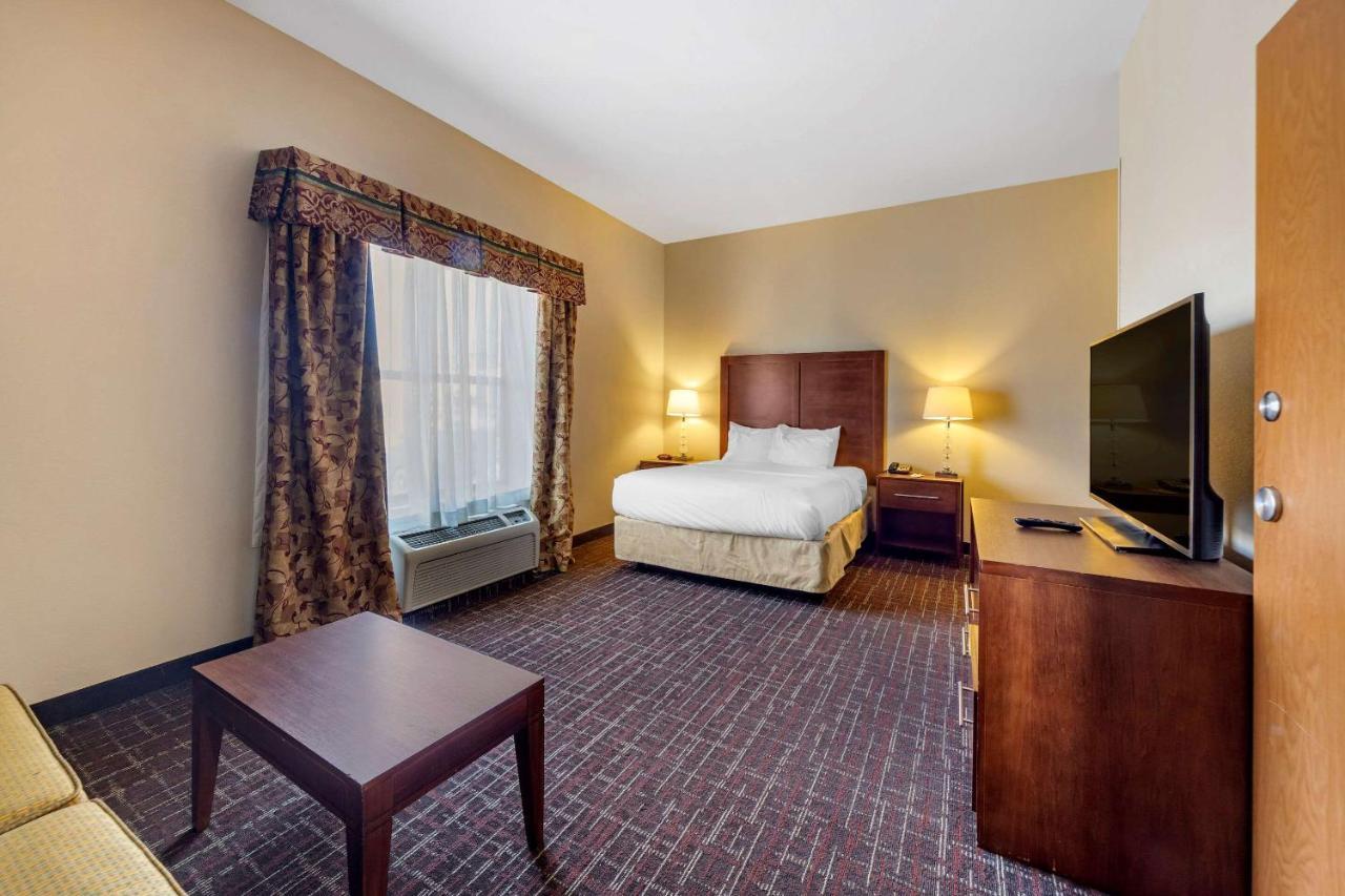 Comfort Inn & Suites Shawnee North Near I-40 מראה חיצוני תמונה
